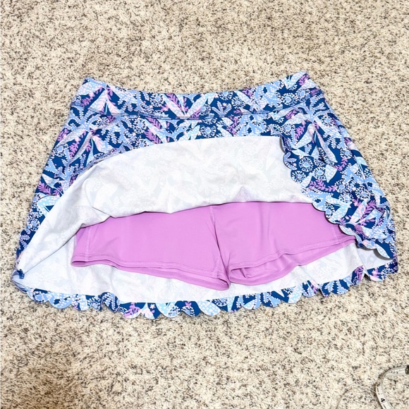 HTF LILLY PULITZER BARTON BLUE STAR GAZING LUXLETIC AILA SKORT, size XL - Picture 2 of 6